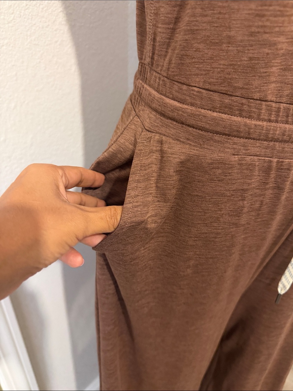 Vuori Falls Jumpsuit in Almond Heather Drawstring Wide Leg - Picture 5 of 10